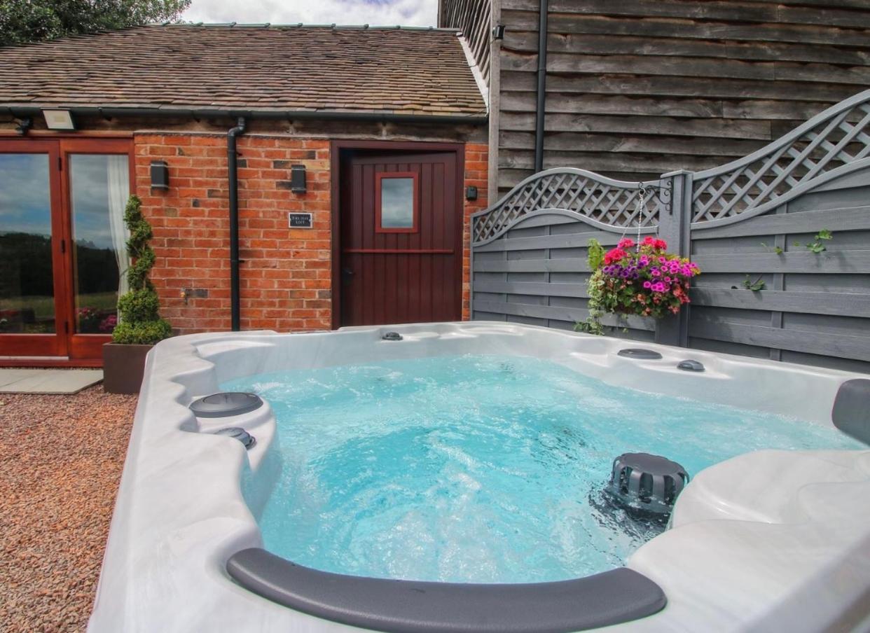 The Hay Loft Villa Quatt Exterior photo